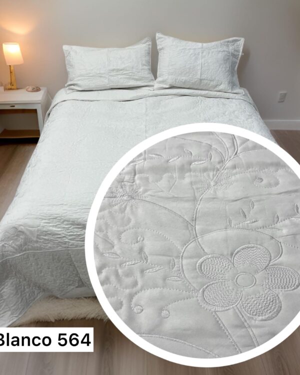 Cubrecama Quilt Bordado 1 5 plaza , 2 plazas y king
