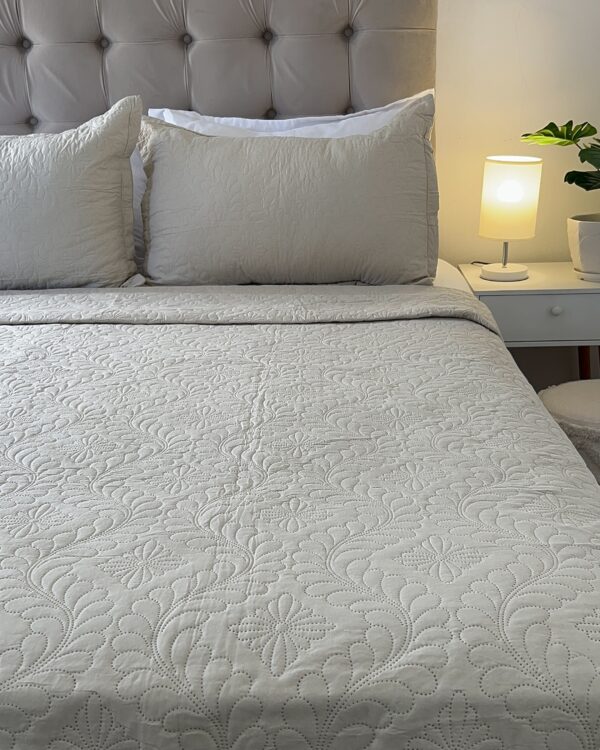 Cubrecama Quilt Espiga Beige